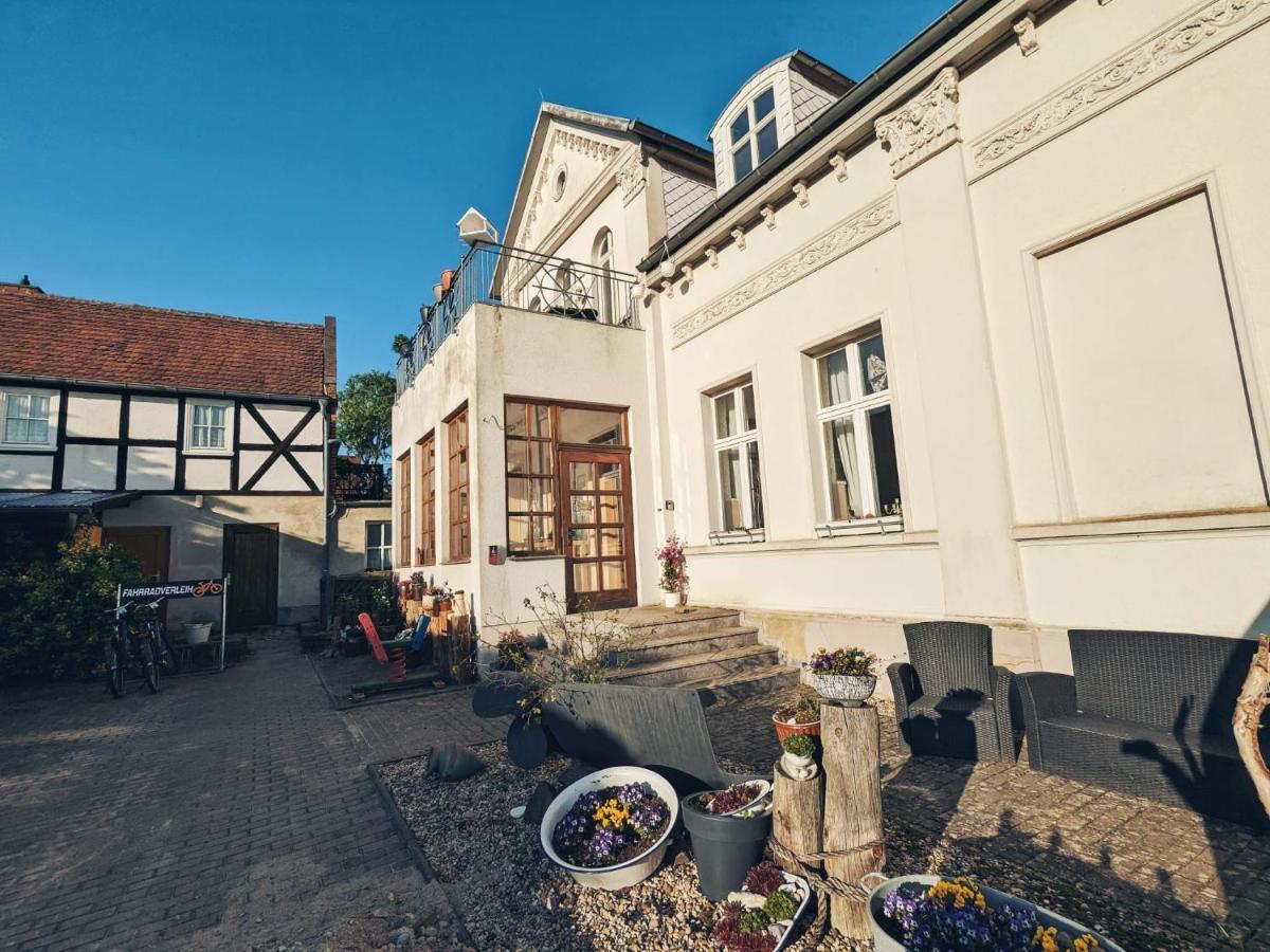 Anker Hotel Arneburg Exterior photo